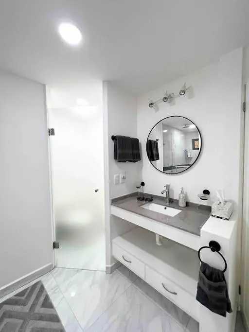 Amazing Location 1-Bdrm Lrg Balcony W-Pool Lily Apartamento Cabo San Lucas
